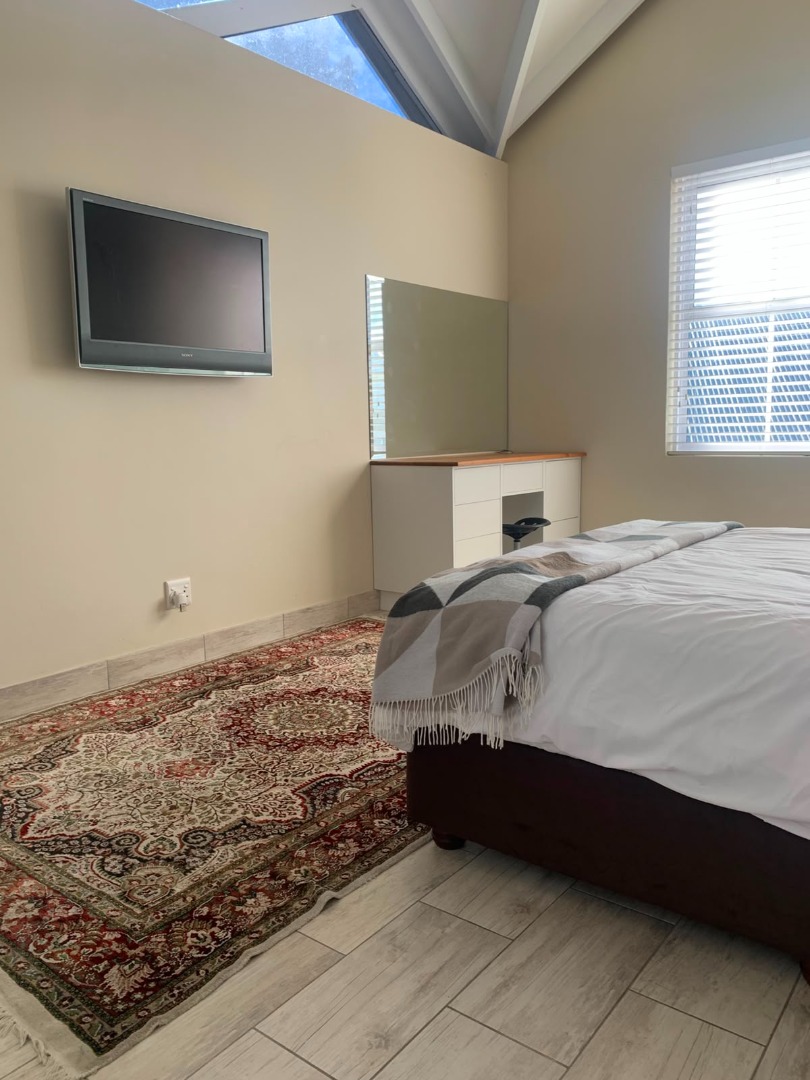 4 Bedroom Property for Sale in Goose Valley Western Cape